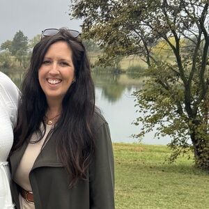 Meet your Posher, Jennifer